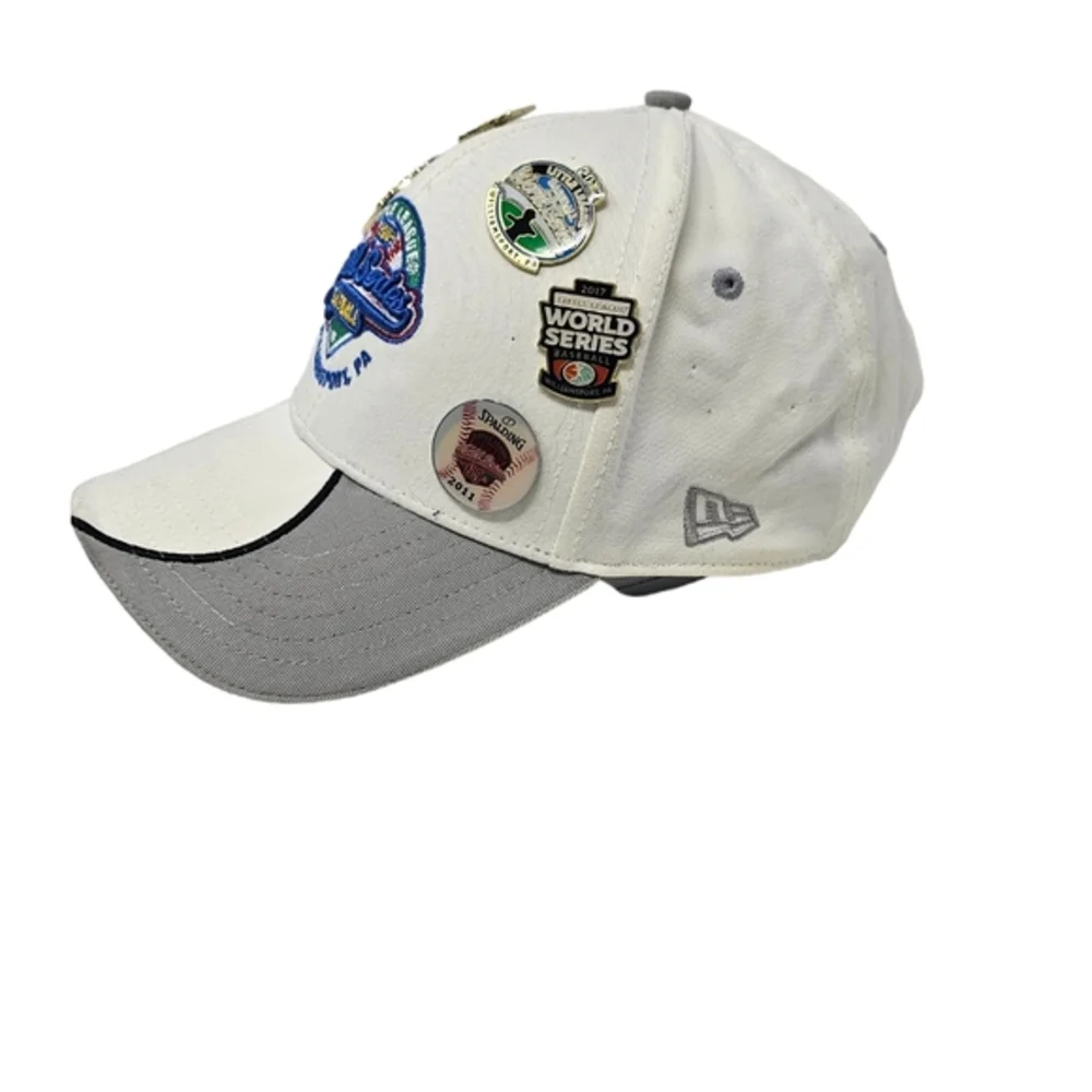 New Era‎ Little League World Series 2009 Hat Cap Adjustable W/ 6 Collector Pins